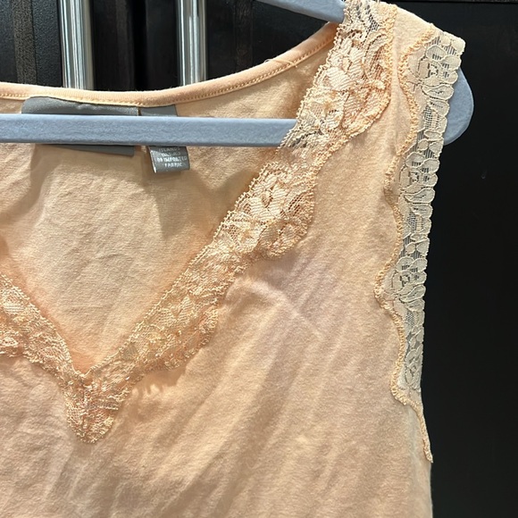 Croft & Barrow ladies tank top. Size M - Picture 2 of 5